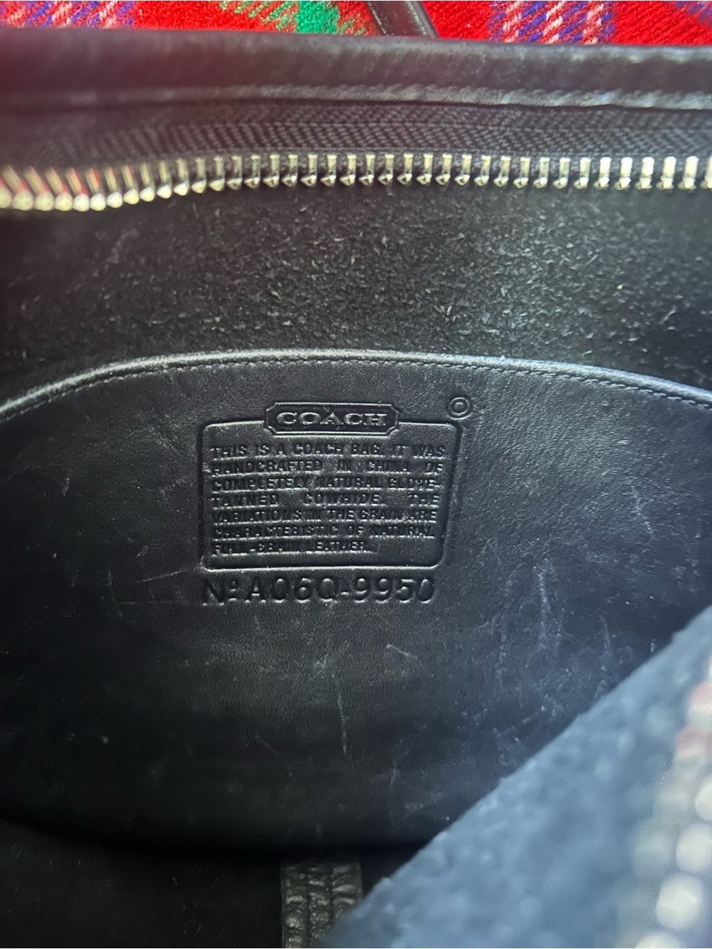 Coach Vintage Black Leather Crossbody Bag - Picture 6 of 7